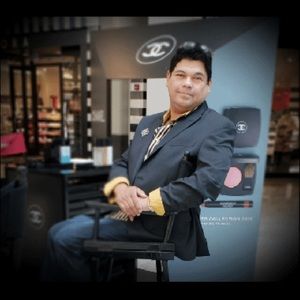 Meet your Posher, Pablos